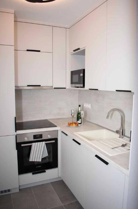 Luxury Cozy 2 Bdr Downtown Apt.7 Budapest Exterior photo